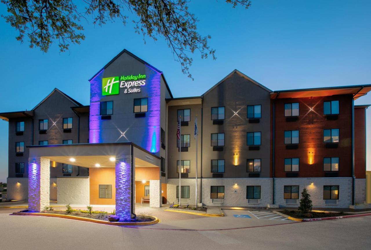 Holiday Inn Express & Suites - Dallas Park Central Northeast By Ihg Екстер'єр фото