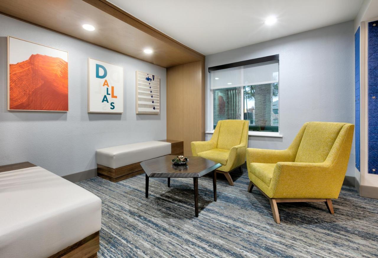 Holiday Inn Express & Suites - Dallas Park Central Northeast By Ihg Екстер'єр фото