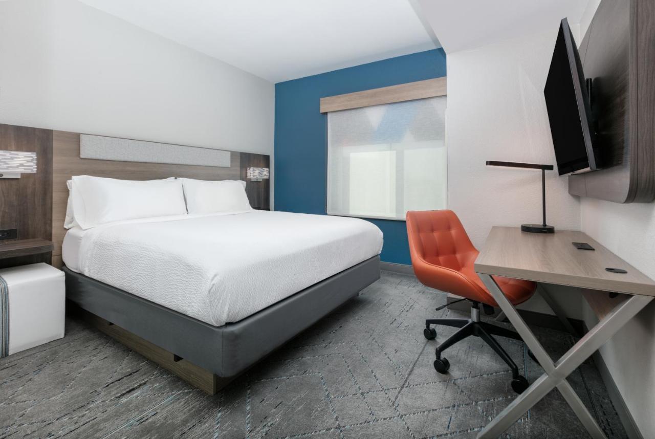 Holiday Inn Express & Suites - Dallas Park Central Northeast By Ihg Екстер'єр фото