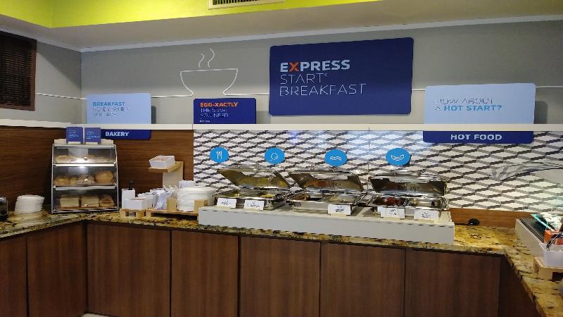 Holiday Inn Express & Suites - Dallas Park Central Northeast By Ihg Екстер'єр фото
